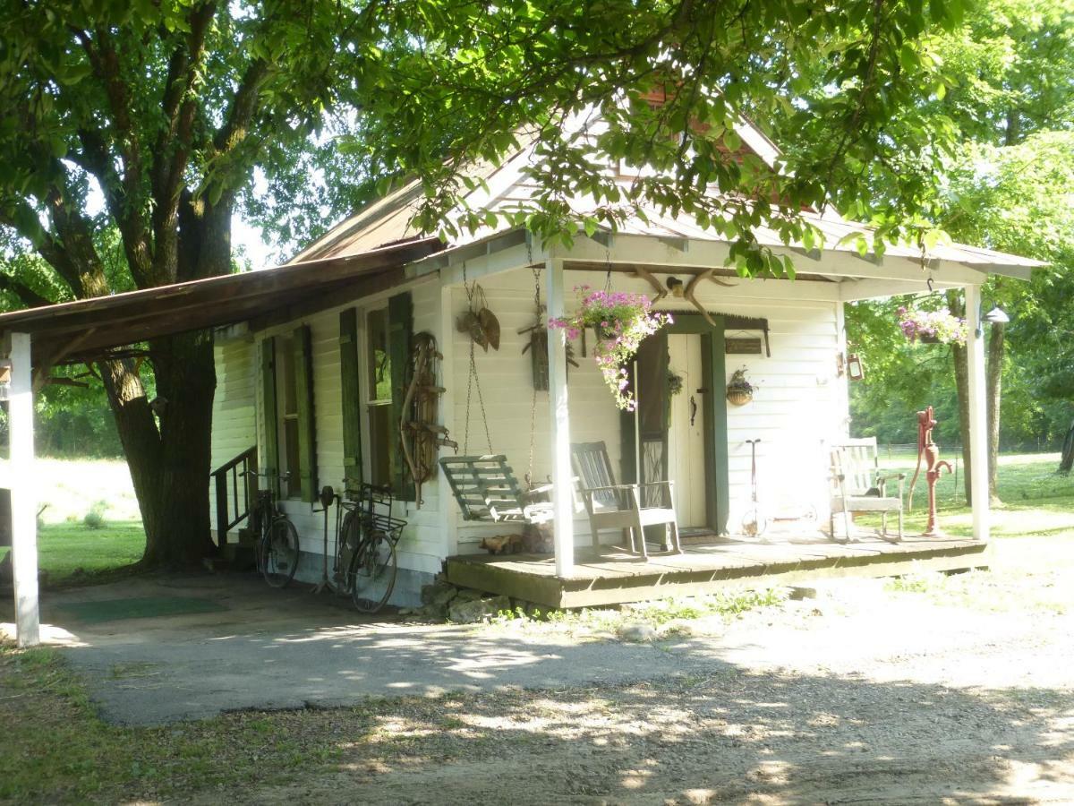 Mulberry Lavender Farm And B&B Exterior photo